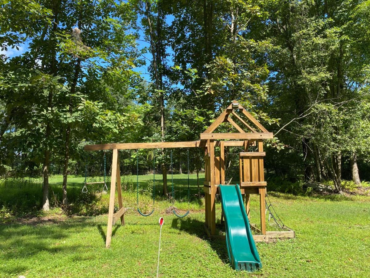 Secluded Chalet On Stream-Mins To Camelback Tannersville Exterior photo