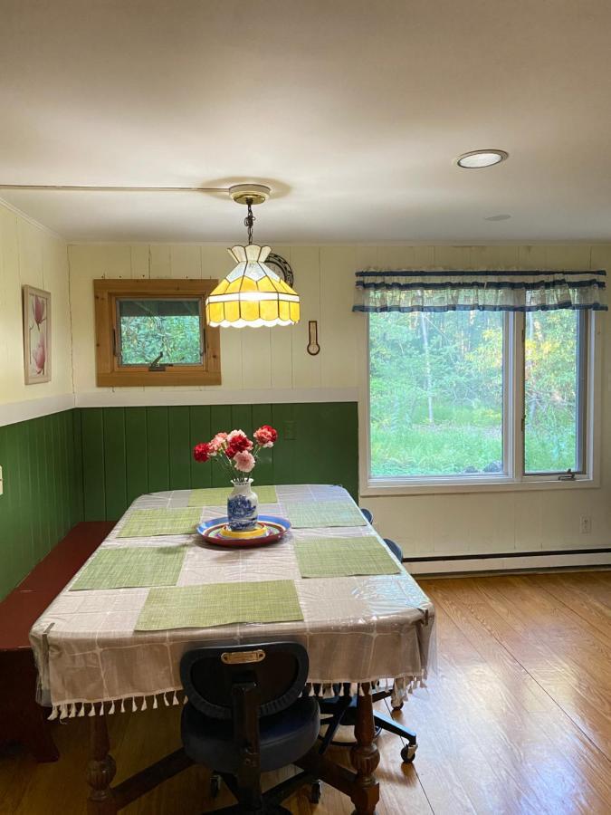 Secluded Chalet On Stream-Mins To Camelback Tannersville Exterior photo